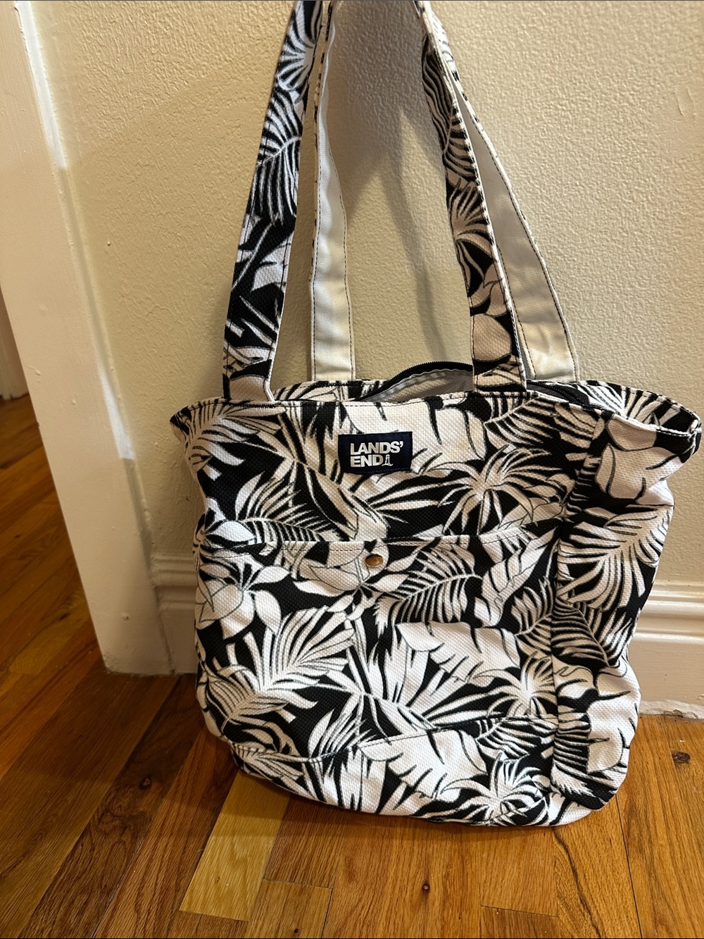 Lands' End Black and White Leaf-Print Tote